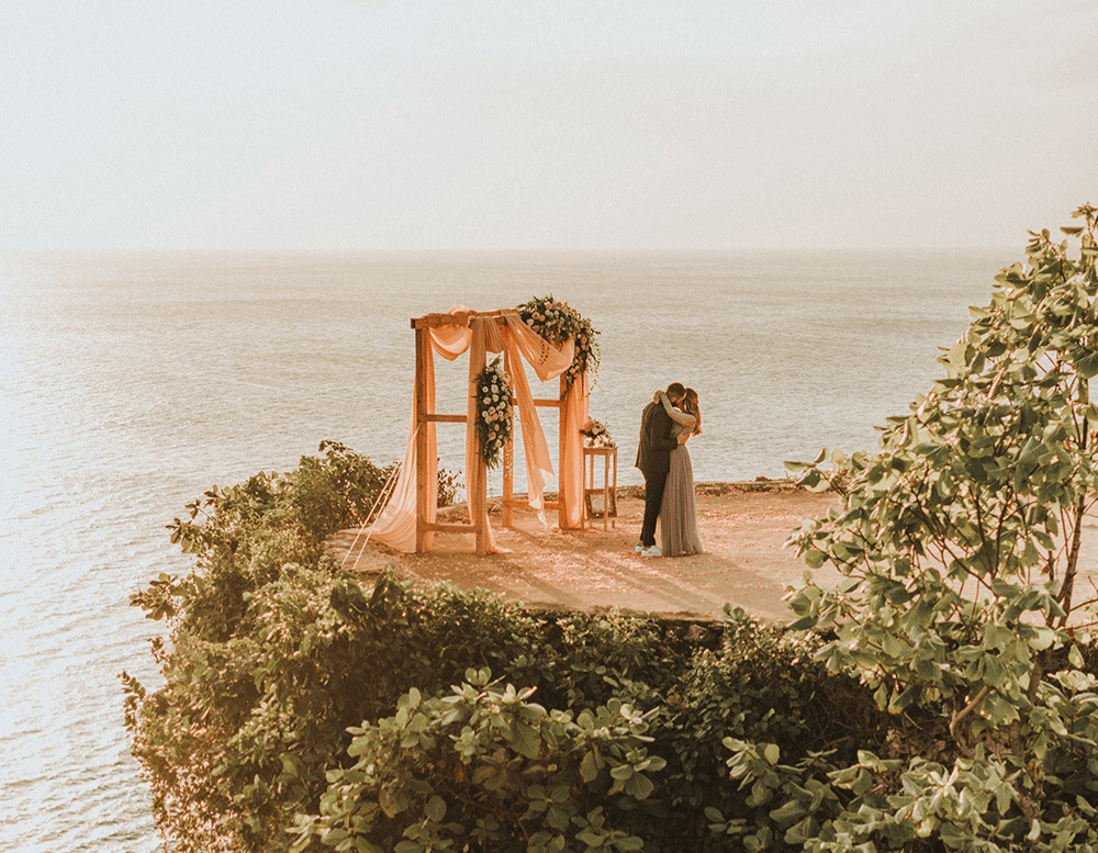 3 Reasons Why You Should Consider a Destination Wedding