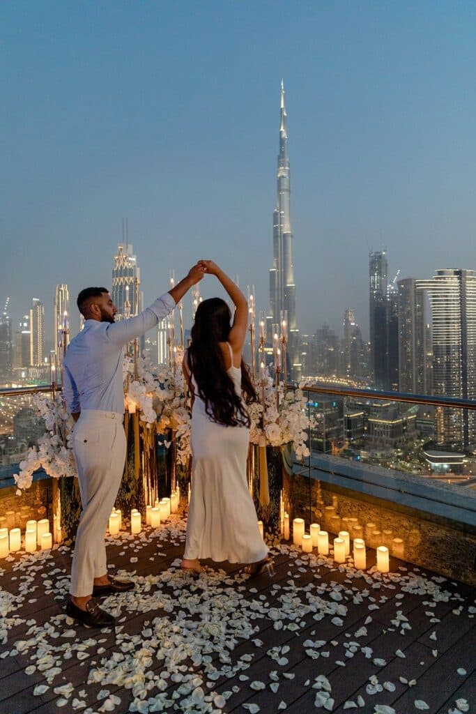 Couple dancing with the Bur Khalifa as the background. 