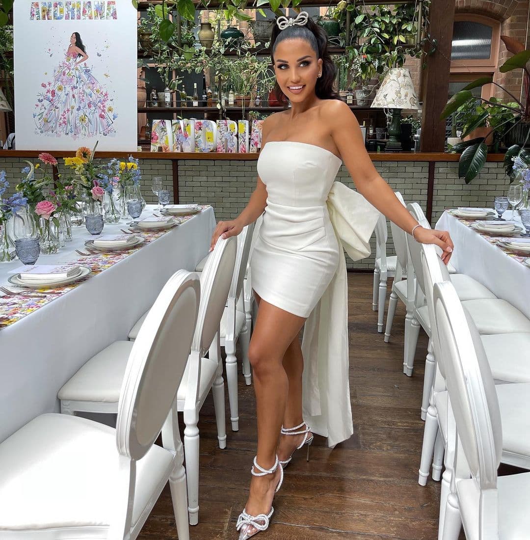 15 Bridal Shower Gift Ideas for the Miss to Mrs!