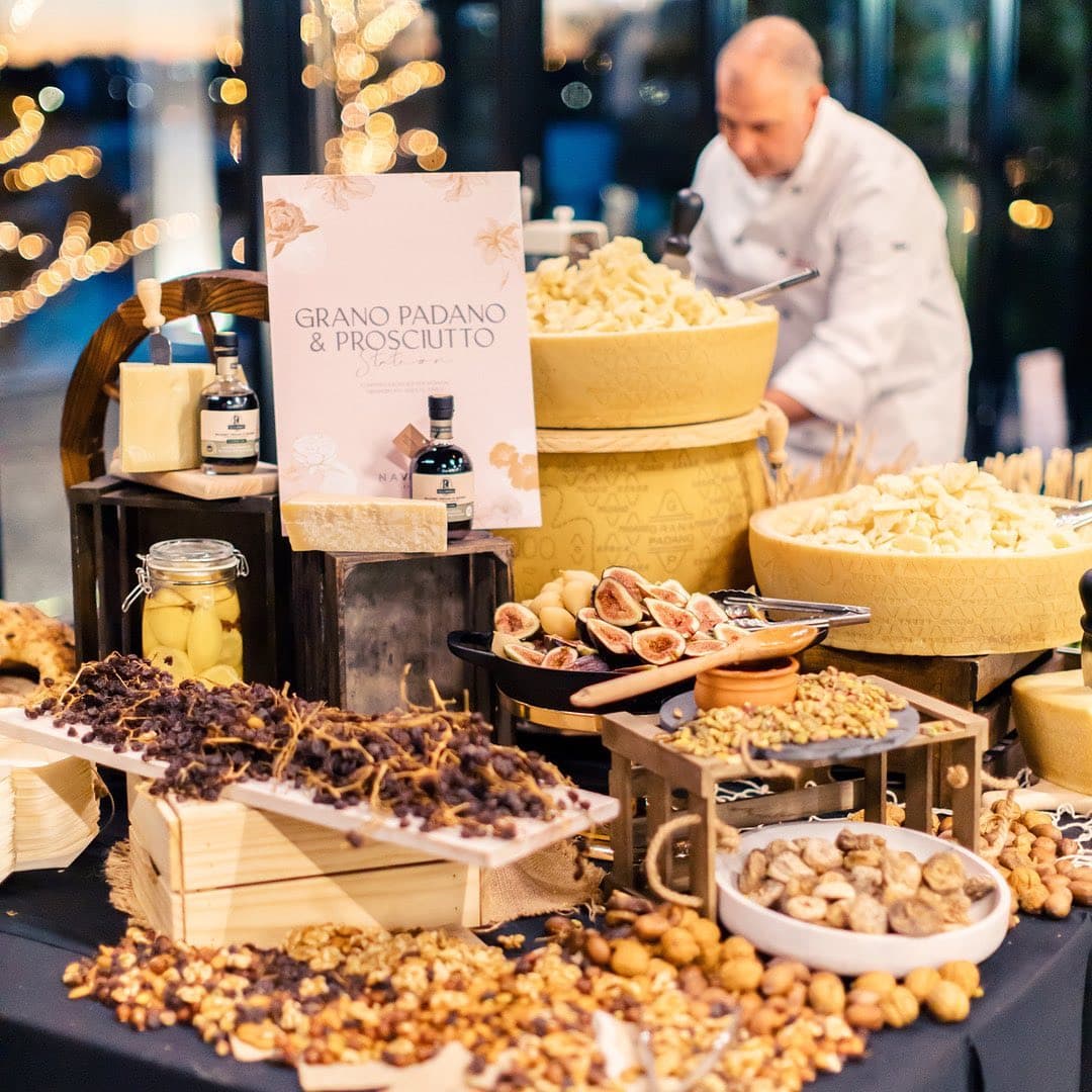 Surprise elements in Food and Dessert to consider for your Wedding Day