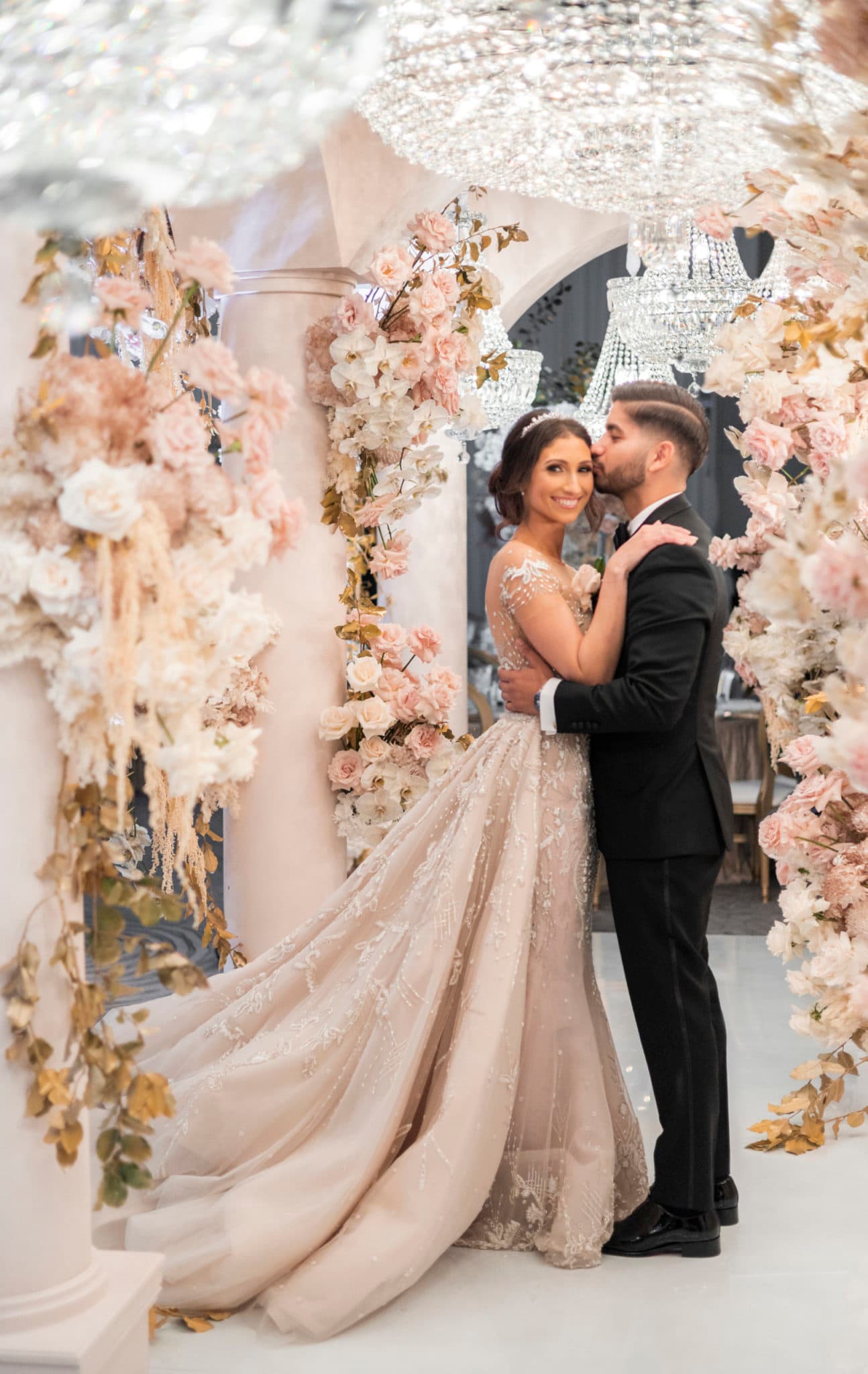 A Show-Stopping Wedding at the Four Seasons Hotel