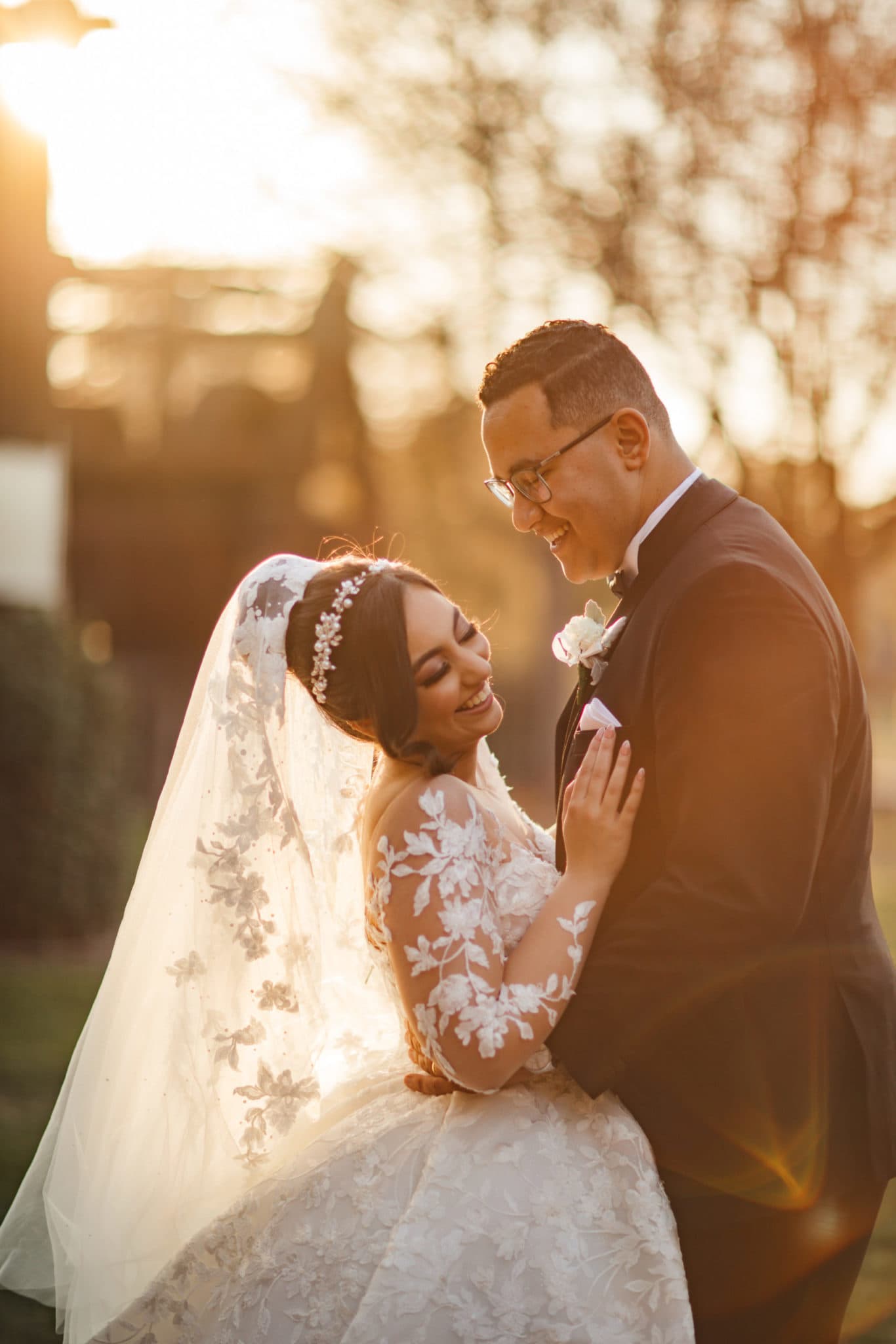 The Perfect Wedding for Two High-School Sweethearts