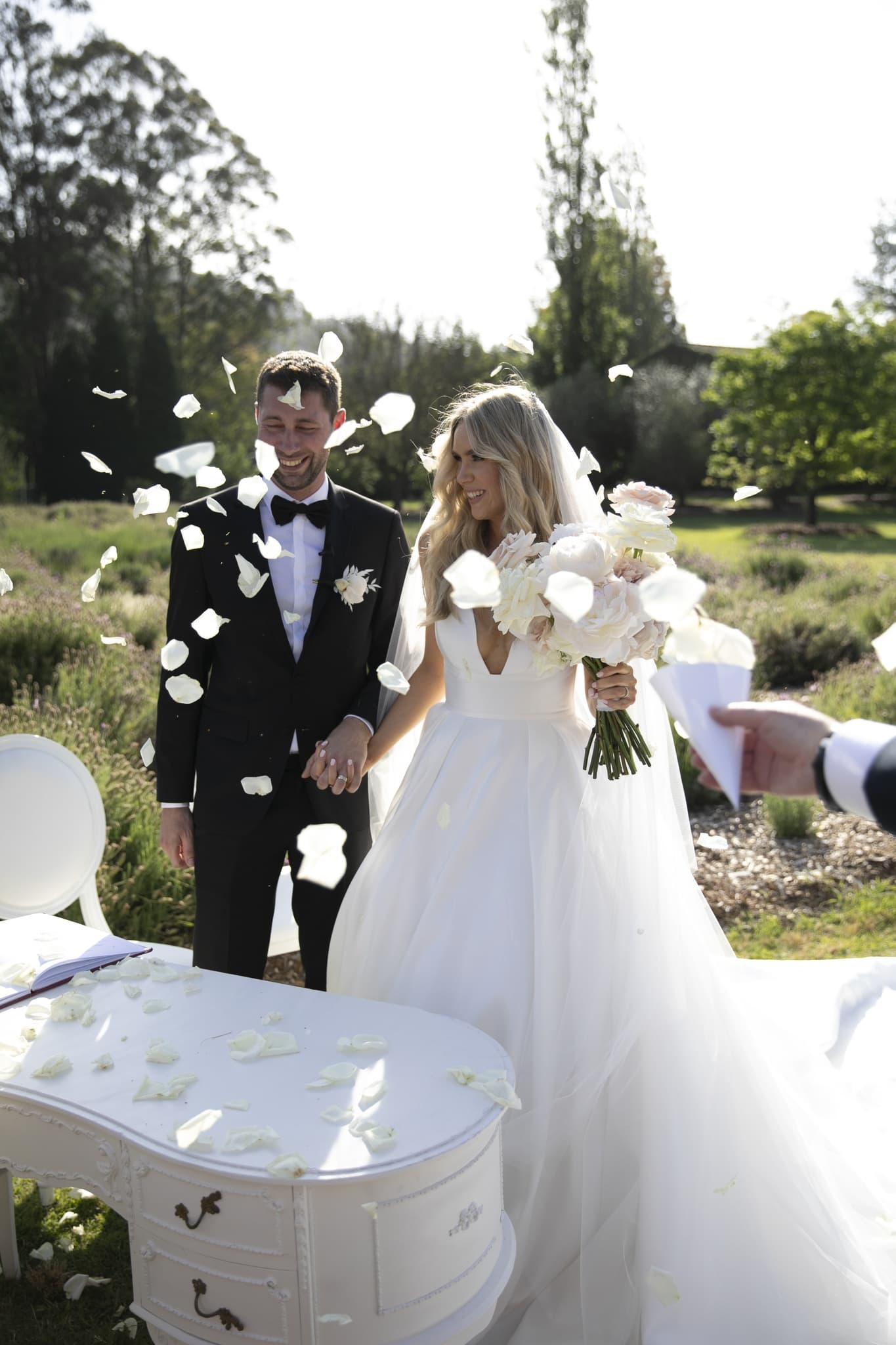 This Chic Tuscan Inspired Wedding is Perfect