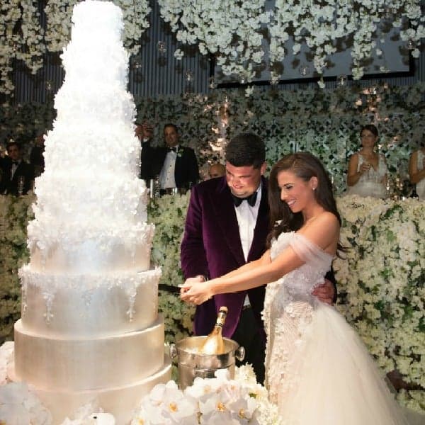 An All-White New Years Eve Wedding