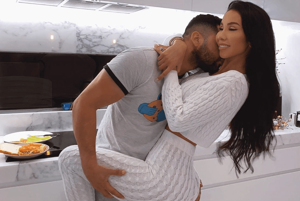 How To Ensure Your Relationship Survives Self Isolation