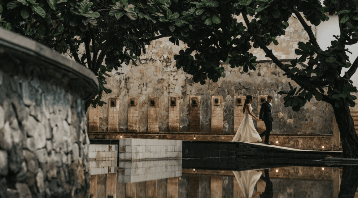 A Stunningly Modern Balinese Wedding