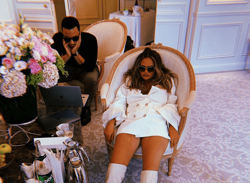 Roasting Your Partner Is Actually Good For Your Relationship, According To Science