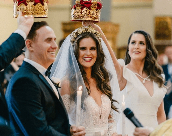 A Royal Bride! Where To Purchase A Crown Headpiece For Your Wedding Day