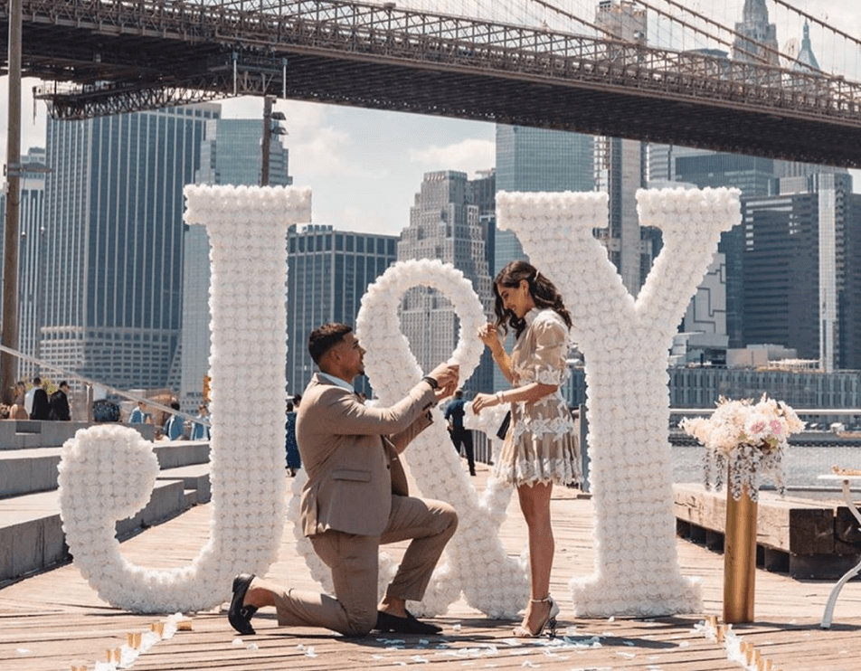 10 Things To Do As Soon As You Get Engaged