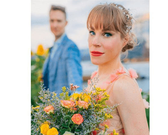 This OITNB star tied the knot in Marchesa