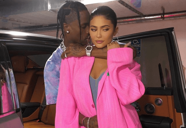 Kylie Jenner was spotted boarding a plane with a wedding dress!