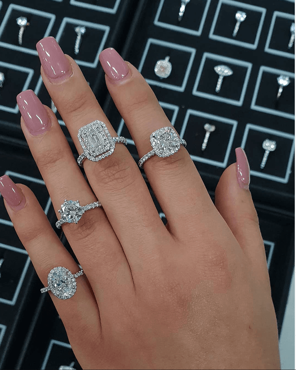 Choosing Your Engagement Ring Shape Based On Your Star Sign