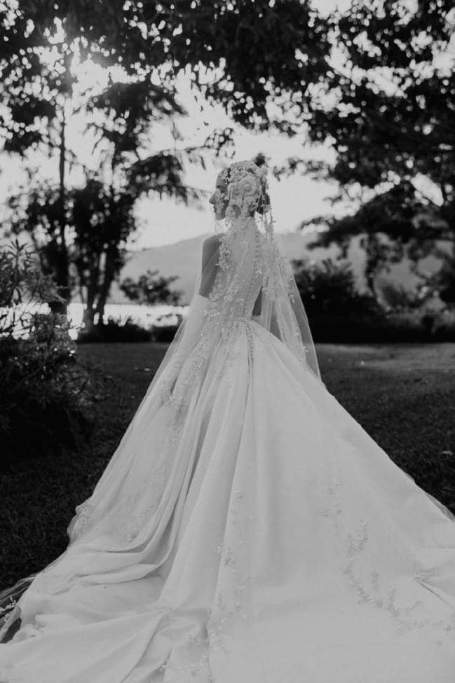 Inside The Veronicas’ Lisa Origliasso’s Dream Wedding