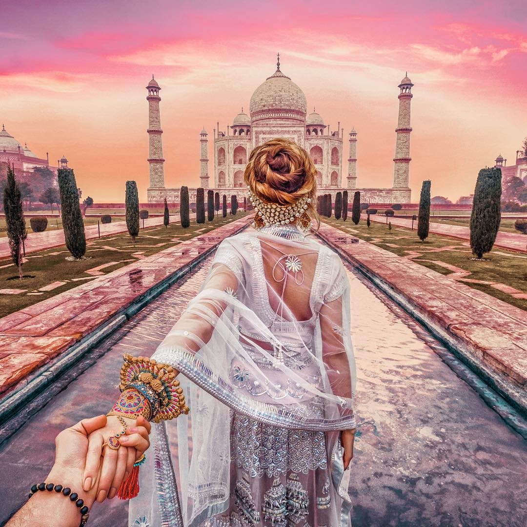 10 Photos You Have To Take On Your Honeymoon
