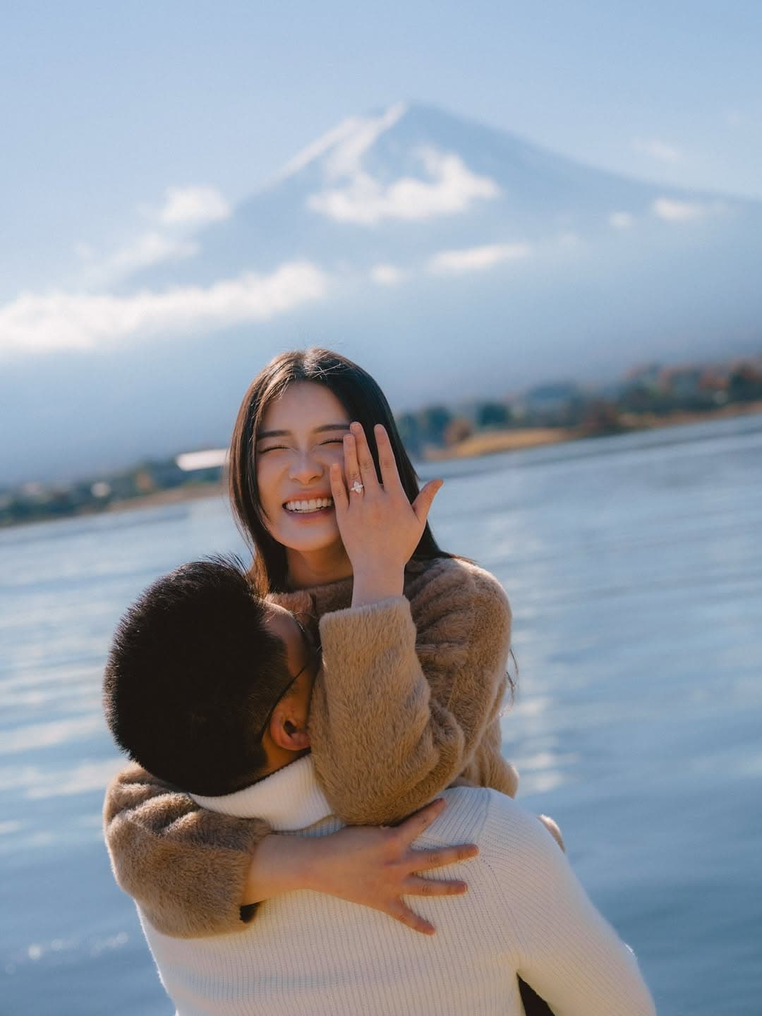 Filipina Beauty Influencer Toni Sia Said Yes in Japan: A Mt. Fuji Proposal Straight Out of a Romance Movie