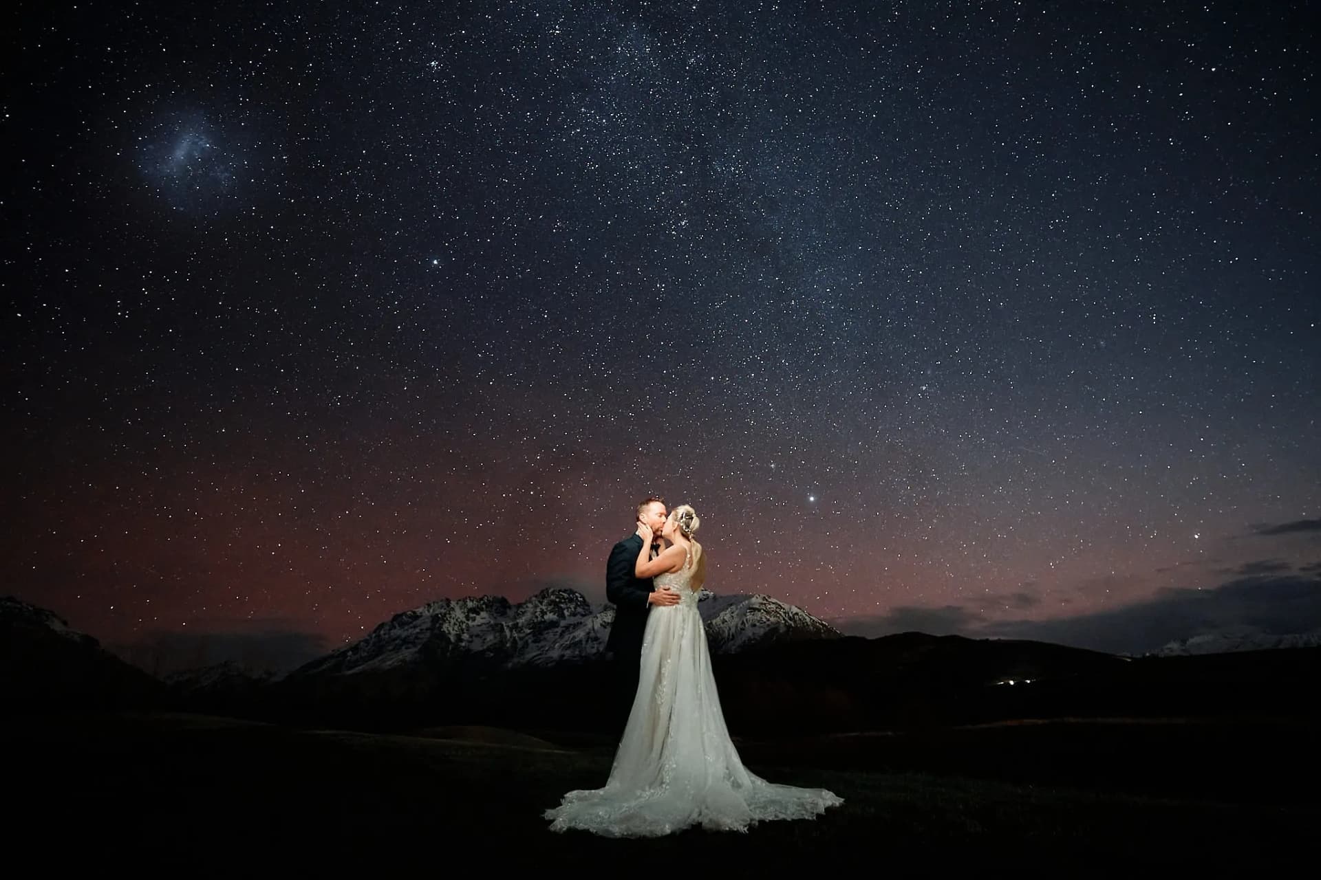 Married by the Stars? Why Couples Are Letting Astrology Plan the Wedding