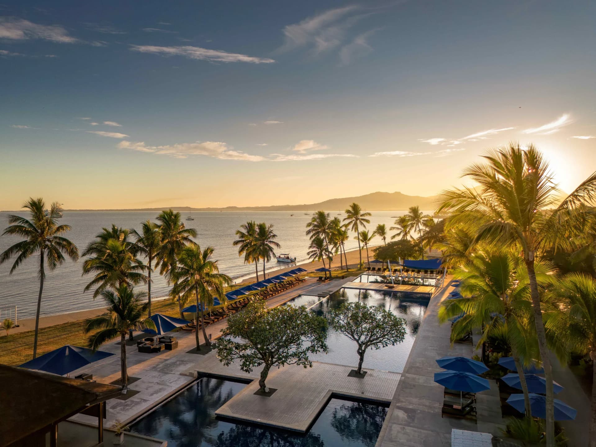 Inside a Fiji Honeymoon at Hilton Fiji: The Days After "I Do"