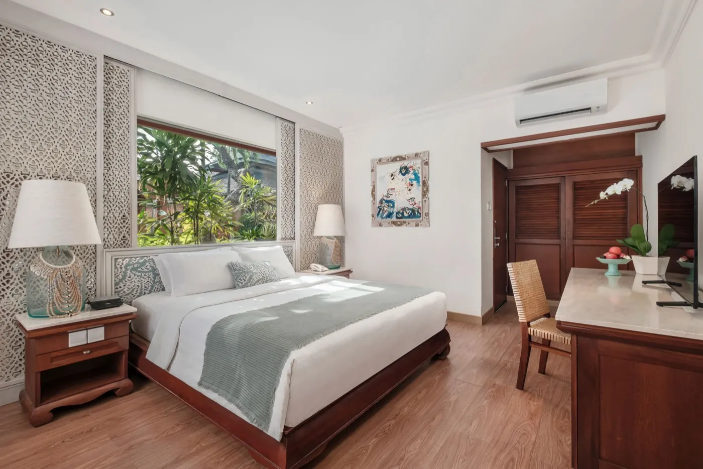 Garden cottage room