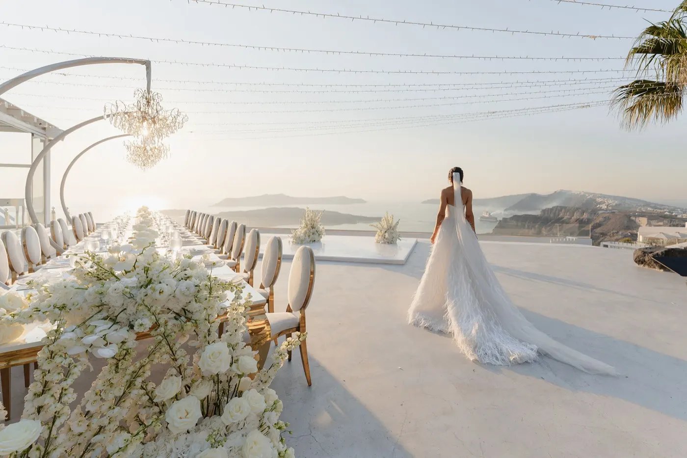 Long reception table