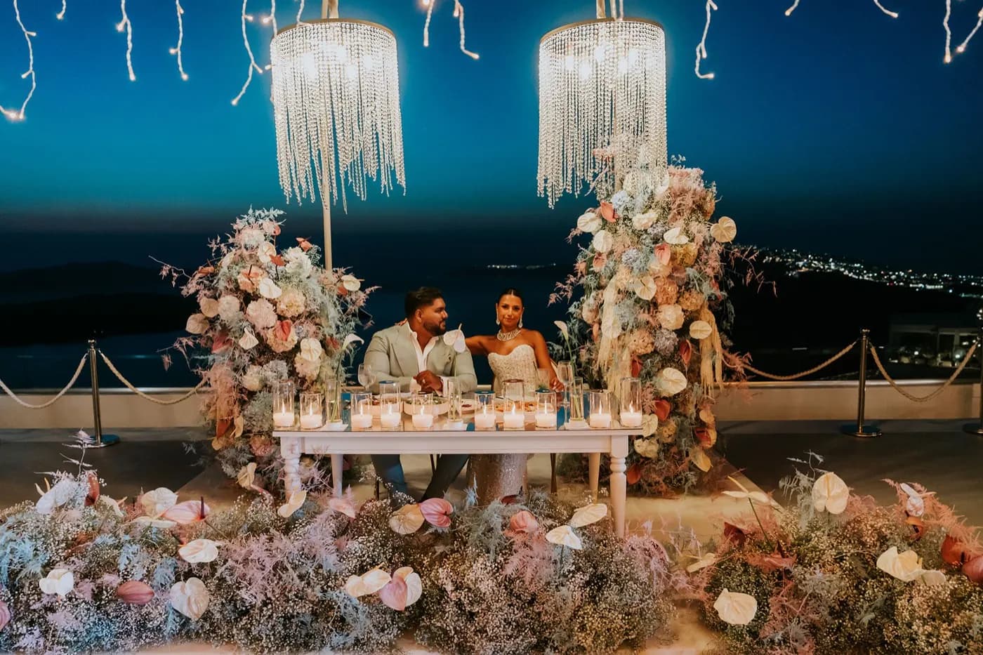 Sweetheart table at night