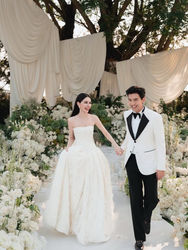 Davika Hoorne &amp; Ter Chantavit
