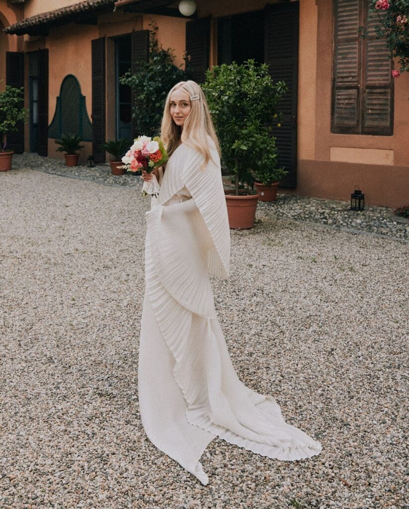 15 Futuristic Bridal Designers