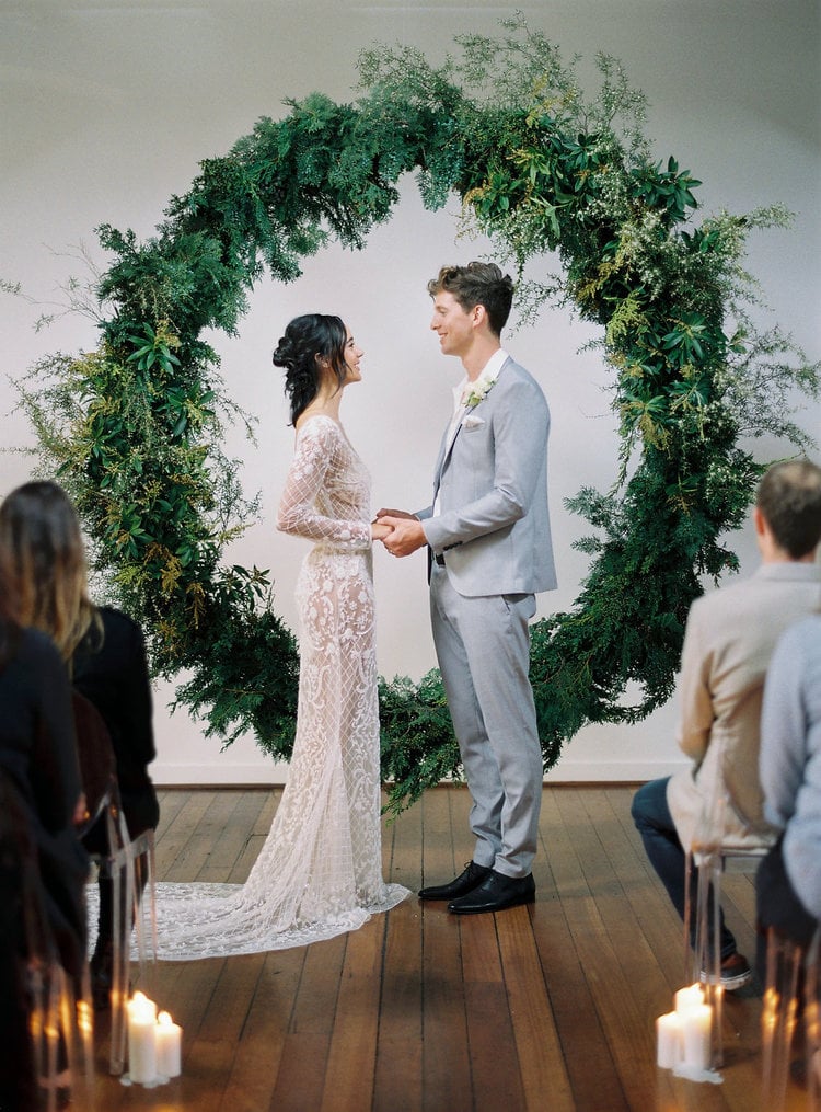 unique-ceremony-backdrops