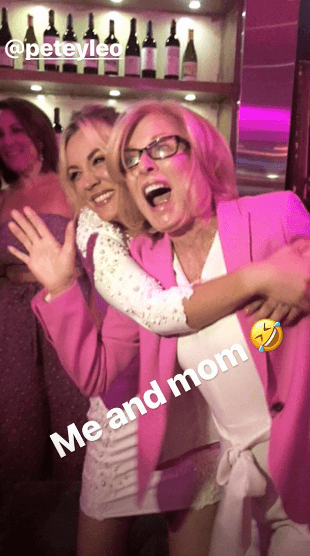 Kayley-cuoco-bachelorette-party