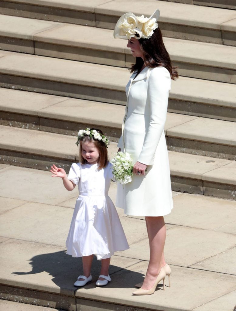 kate-middleton-royal-wedding-meghan-markle-dress-alexander-mcqueen