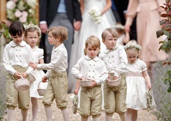 george-leading-pageboys
