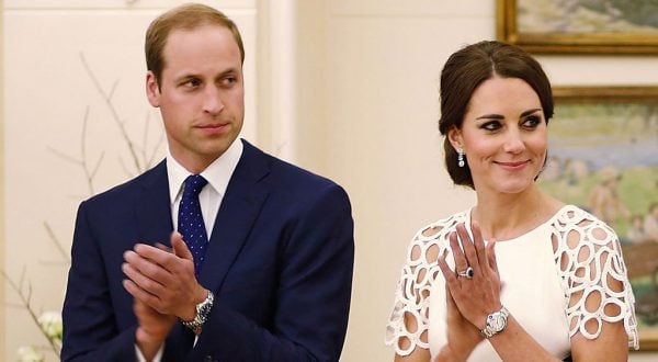kate and william clapping