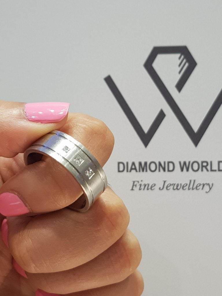 diamond world fine jewellery mens silver wedding band