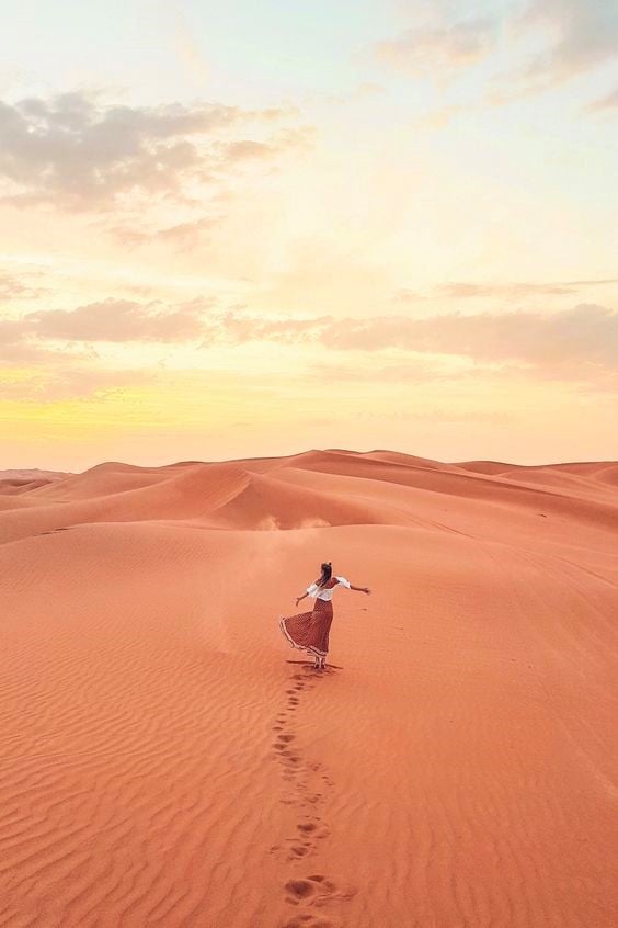 dubai autumn sand dunes