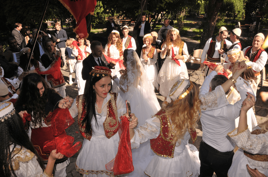 albanian wedding dance