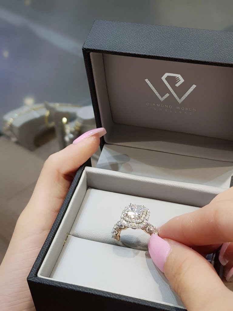 halo diamond engagement ring 