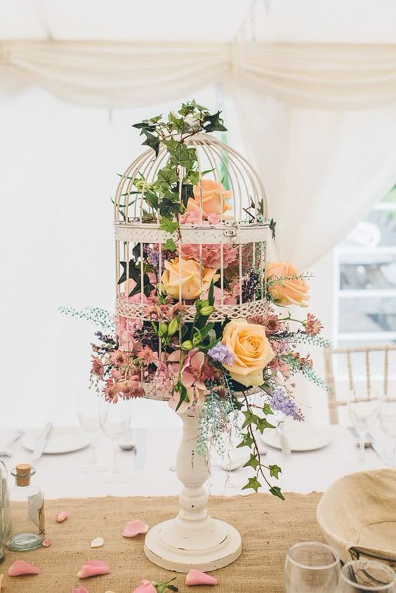 Beautiful Birdcage Wedding Centrepiece - I like this for the cake table: 