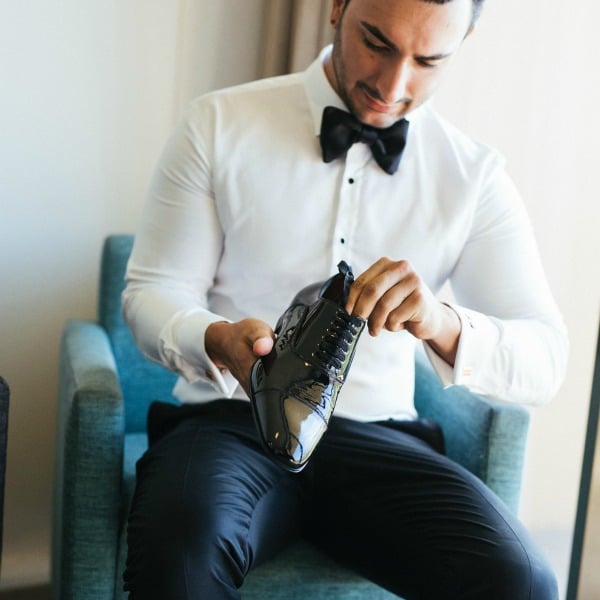 modern black and white wedding 