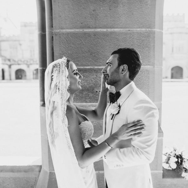 modern black and white wedding 
