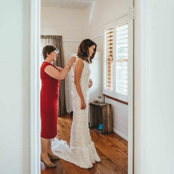 Kathryn and ben rustic country wedding 
