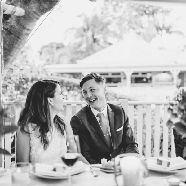 kathryn and ben relaxed country wedding 