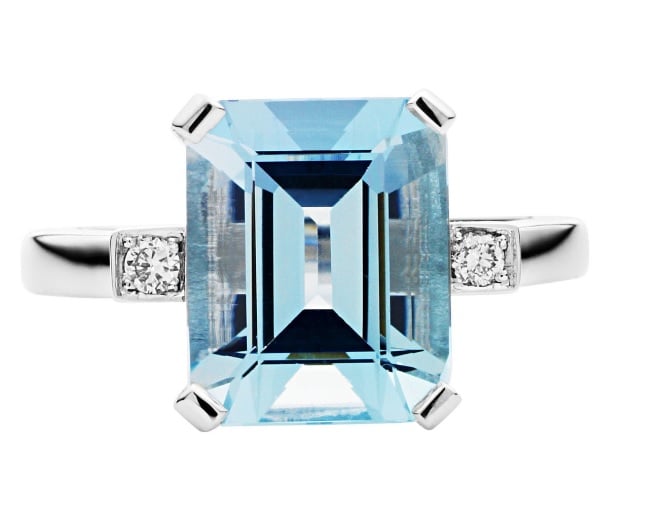 aquamarine engagement ring