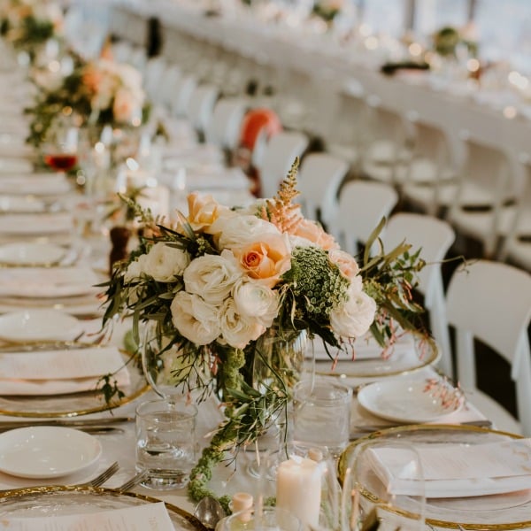 madeline and aarons elegant coastal wedding 
