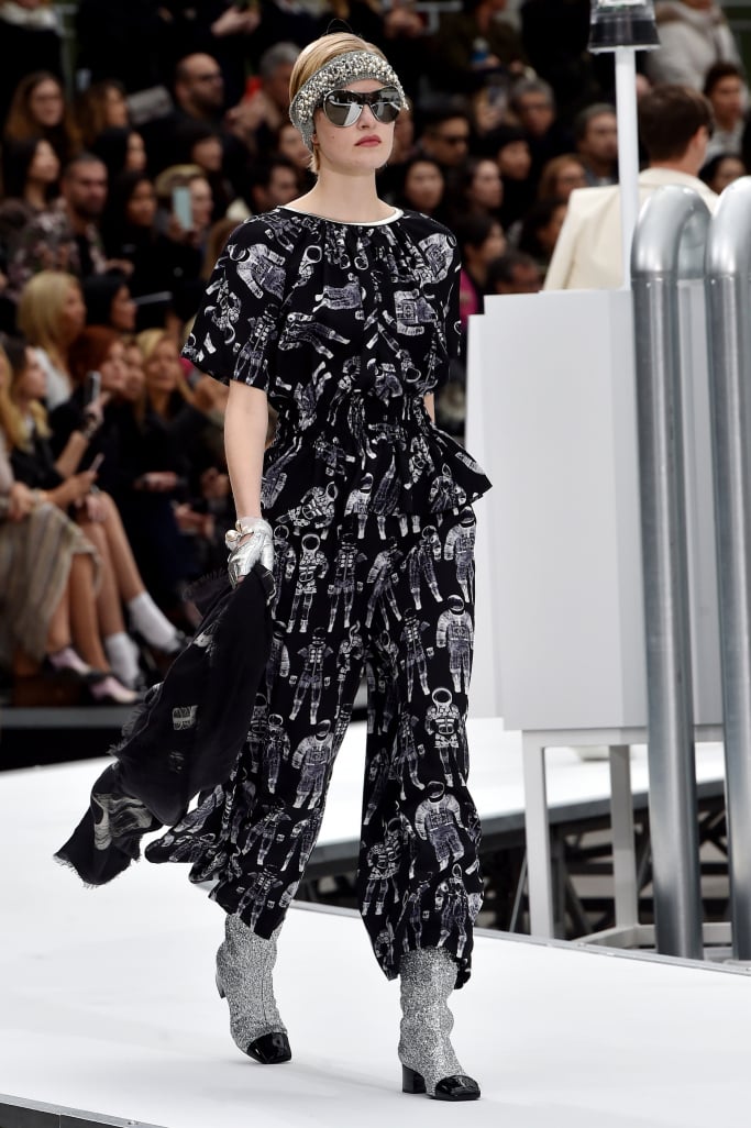 chanel fashion show 