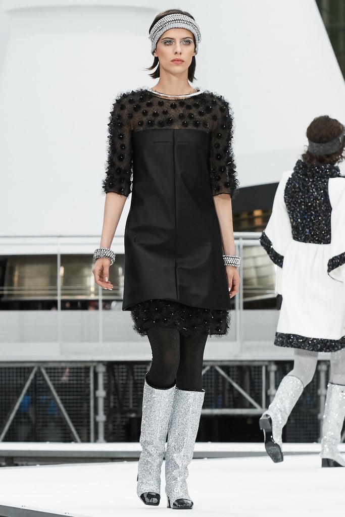 chanel fashion show 