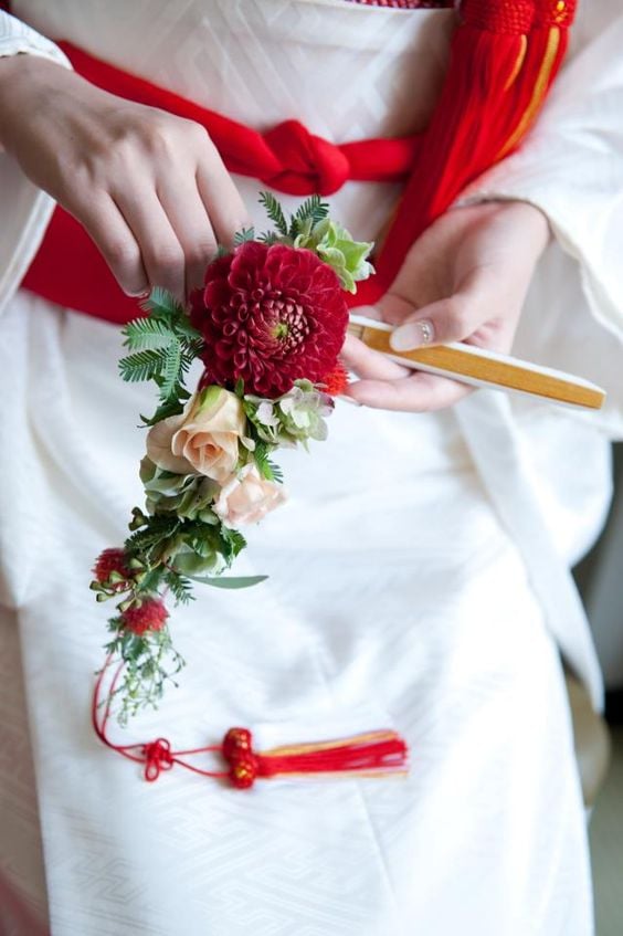 Beautiful wedding kimono. I love the flower bouquet as well.: 