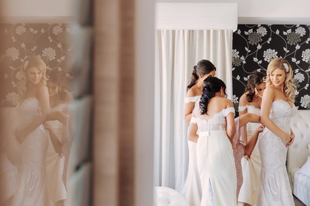gold themed wedding