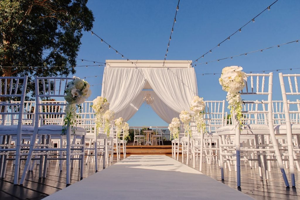 gold themed wedding