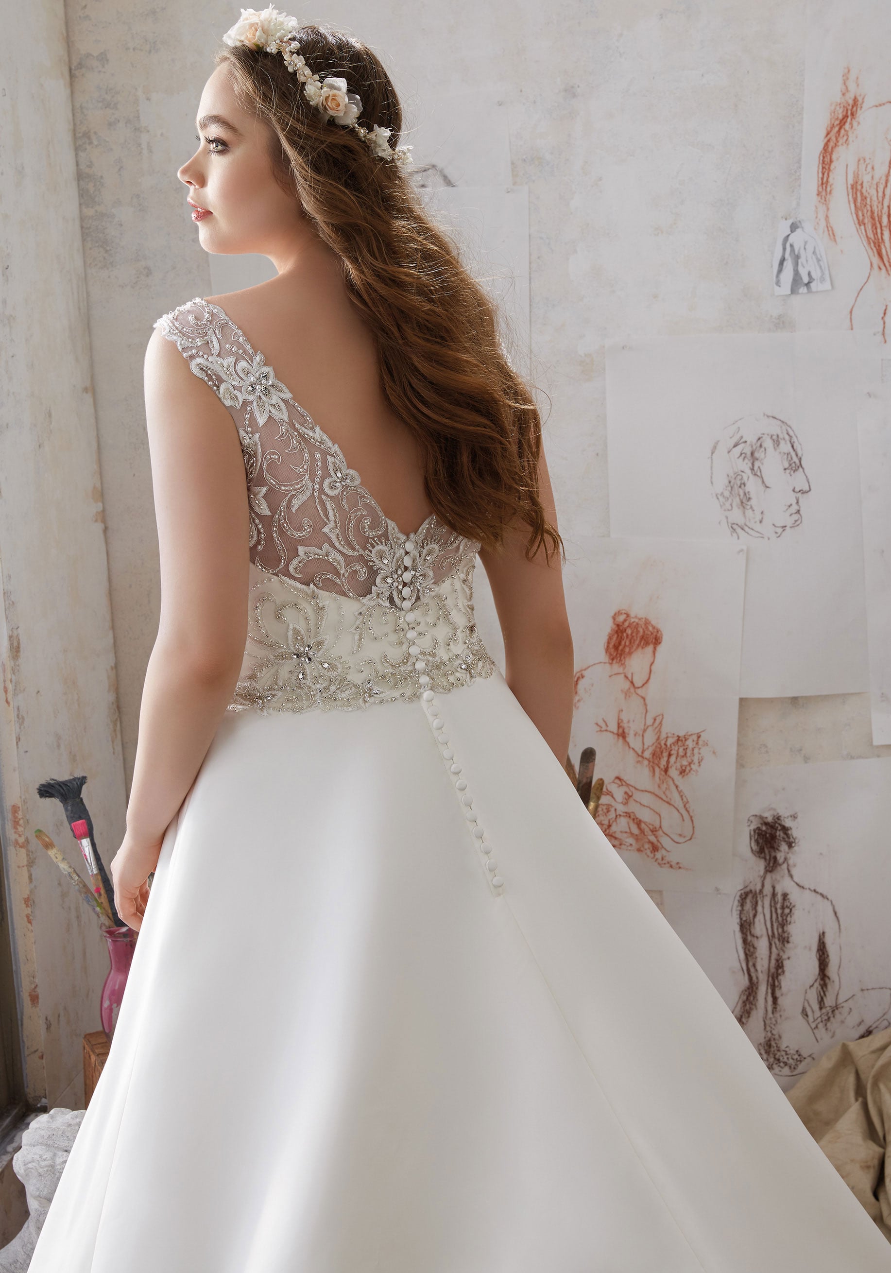 bride gown plus-size, plus-sized wedding dress 2017, morilee madeline gardner plus-size, madeline gardner bride, spring 2017 wedding dress plus-size, plus-size bride