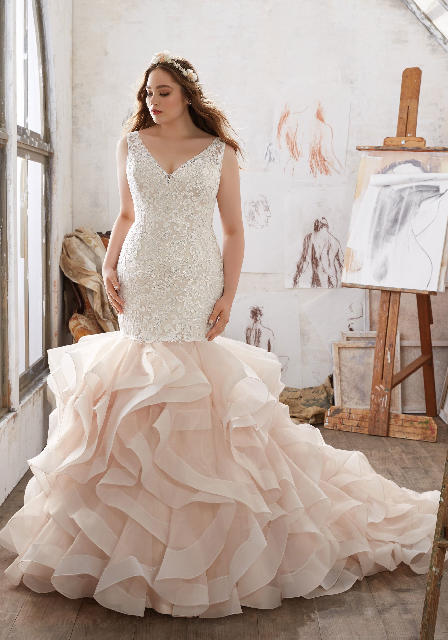 bride gown plus-size, plus-sized wedding dress 2017, morilee madeline gardner plus-size, madeline gardner bride, spring 2017 wedding dress plus-size, plus-size bride