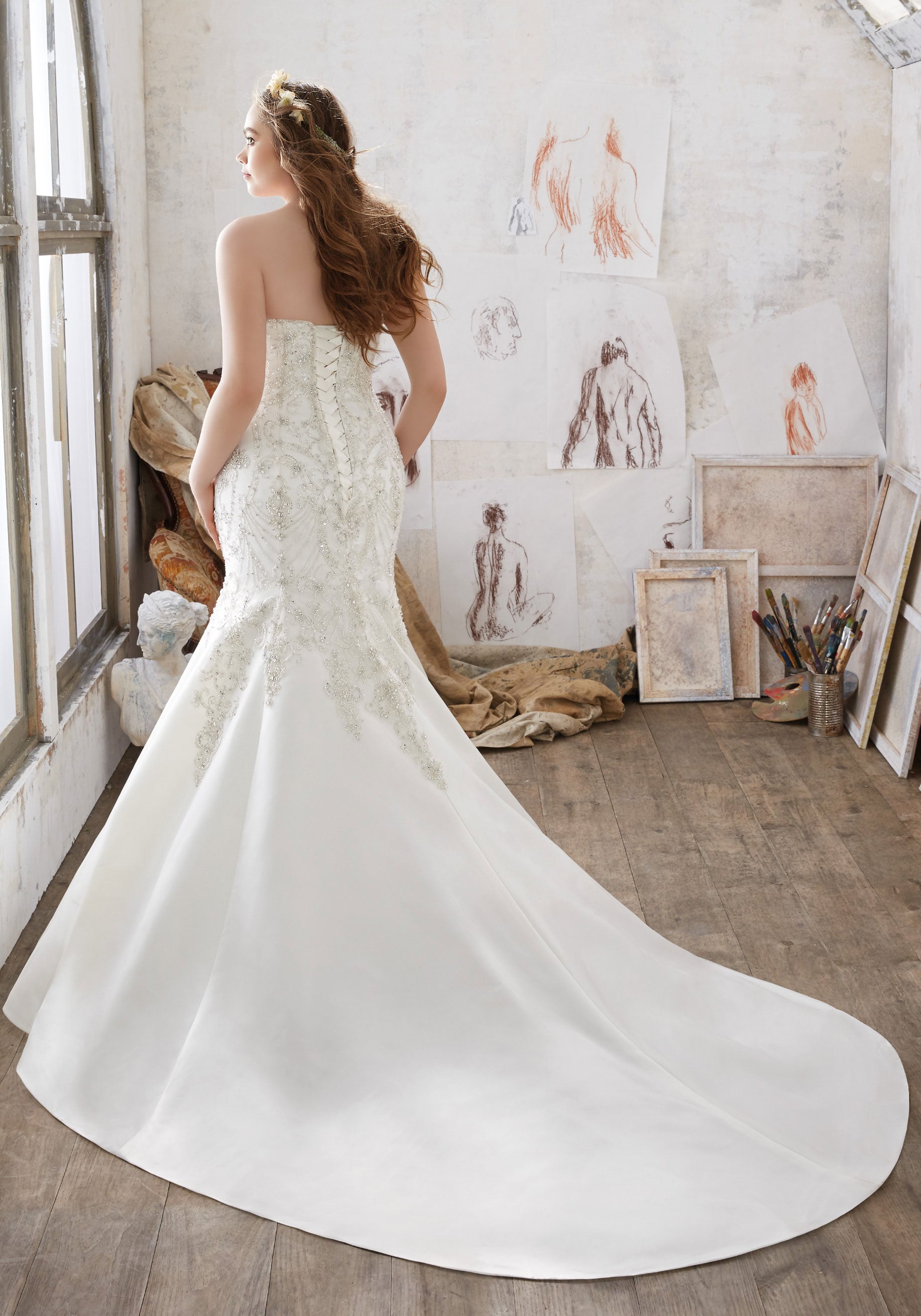 bride gown plus-size, plus-sized wedding dress 2017, morilee madeline gardner plus-size, madeline gardner bride, spring 2017 wedding dress plus-size, plus-size bride